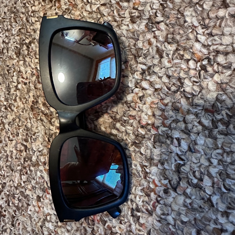 Stylish Black Square Sunglasses